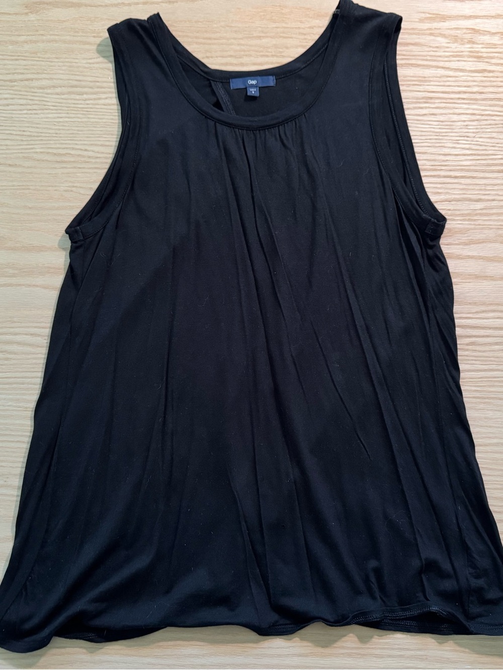 GAP Black Open-Back Tank Top
